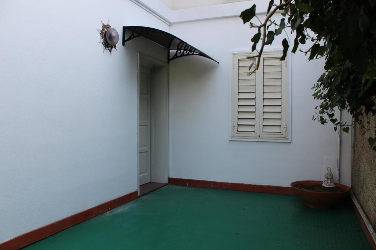 Greenhouse Mascalucia Exterior photo